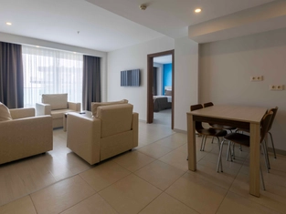 Executive Zemin Katı Oda