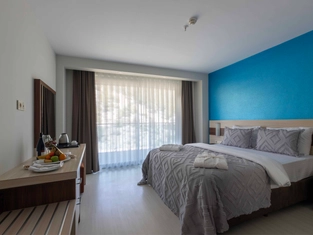 Standart French Bed Oda