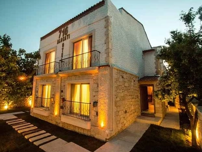 Alaçatı 716 Otel