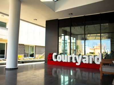 Courtyard Long Beach Holiday Resort