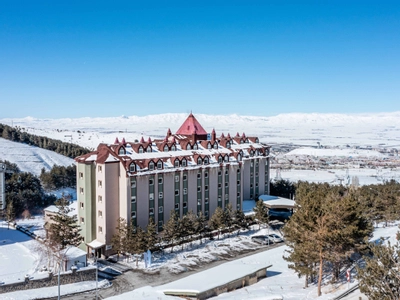 Palan Ski & Convention Resort Hotel