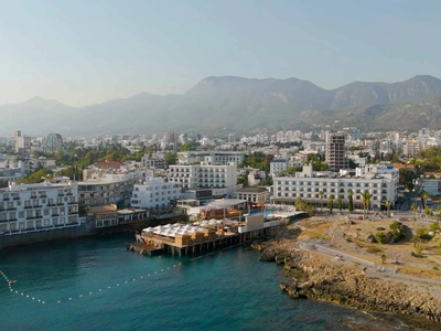 Rocks Hotel & Casino