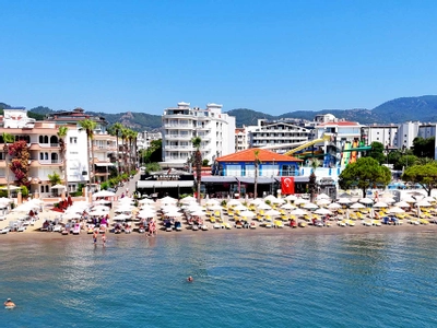 Romance Beach Hotel