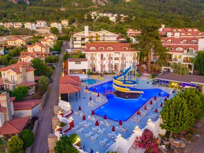 Sunshine Holiday Resort