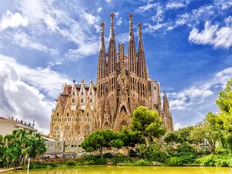 İspanya - Endülüs Turu 7 Gece 8 Gün İzmir den SunExpress ile BCN-BCN
