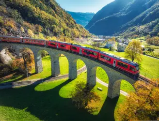 İzmir’den Bernina Express İle Noel Pazarları Milano Turu Sunexpress Hava Yolları İle 3 Gece 30 Kasım 2026 - Adb Mxp Adb