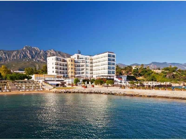 Ada Beach Hotel