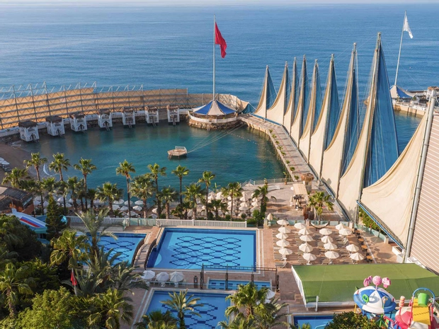 Adin Resort Hotel