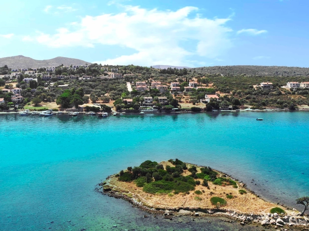 Akay Garden Family Club