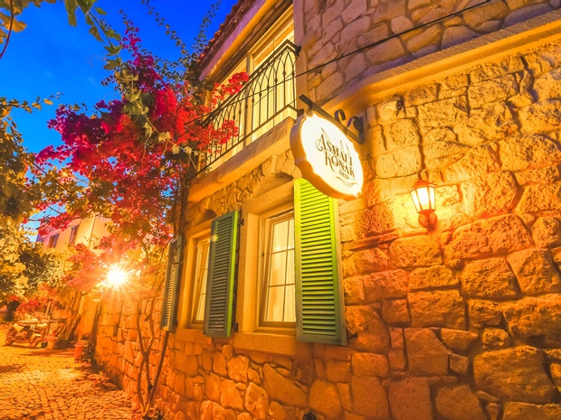 Alaçatı Asmalı Konak Otel