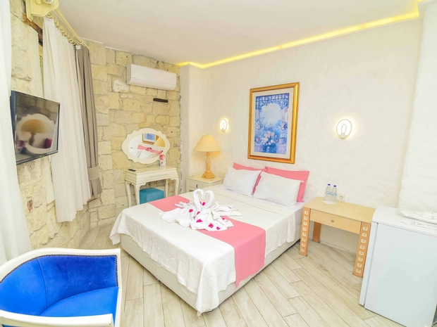 Alaçatı Asmalı Konak Otel