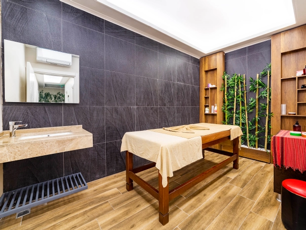 Algora Halal Hotel