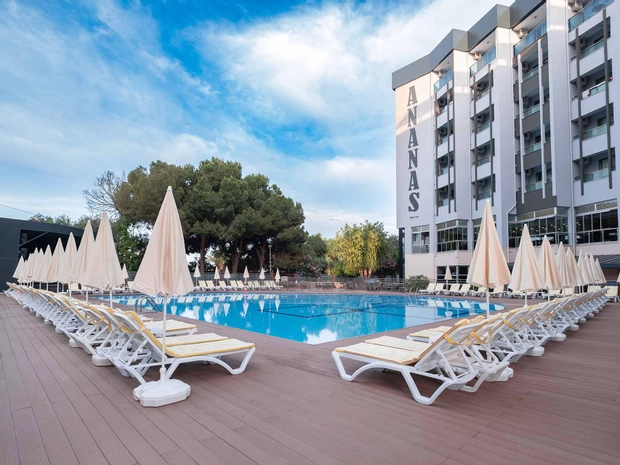 Ananas Hotel