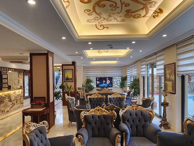 Astoria Hotel