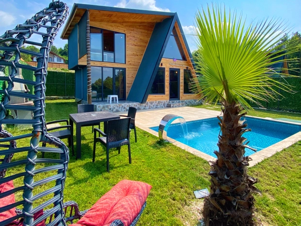 Ateş Böceği Mercan Bungalov