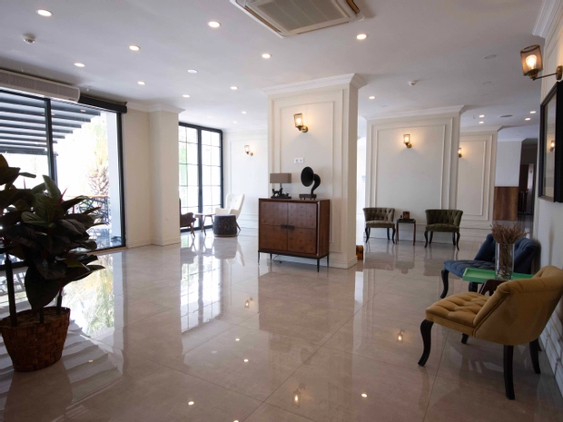 Aurasia Beach Hotel