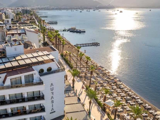Aurasia Beach Hotel