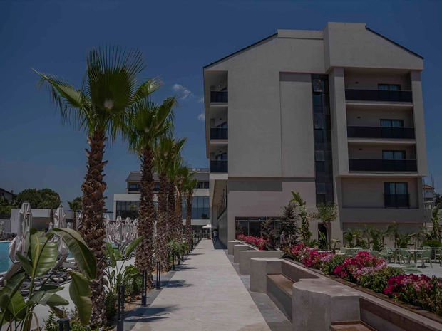 Avia Resort & Spa