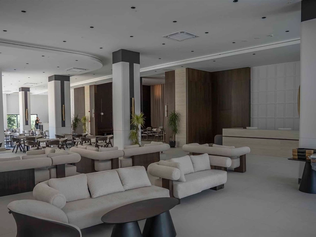 Avia Resort & Spa