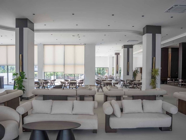 Avia Resort & Spa