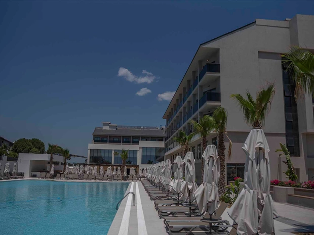 Avia Resort & Spa