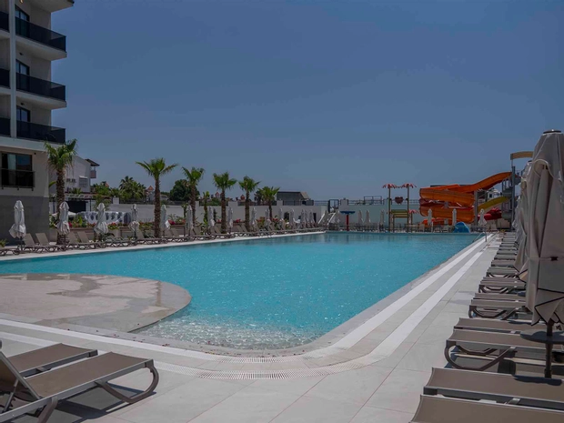 Avia Resort & Spa