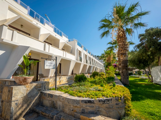 Azka Hotel