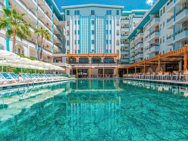 Blue Star Hotel