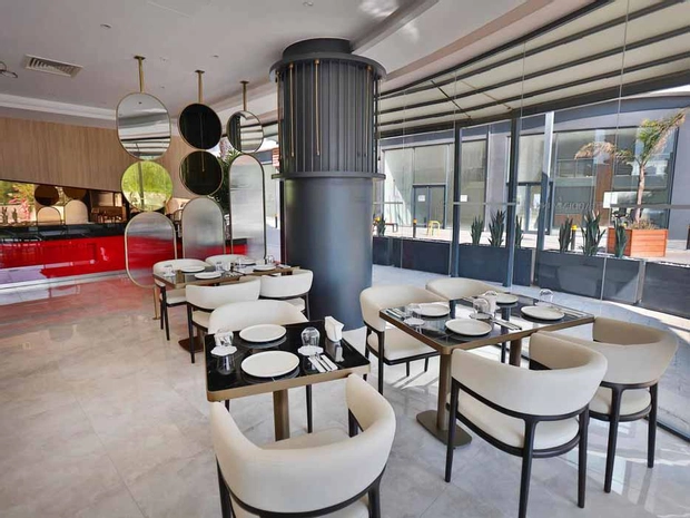 Caddemm Inn Hotel