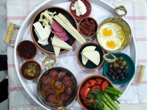 Candarlı Çiftliği
