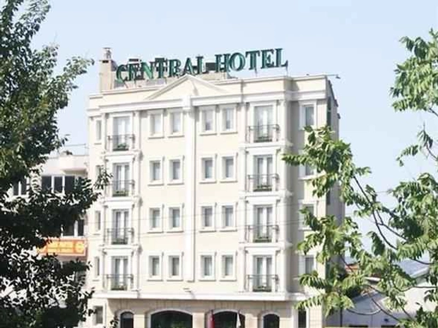 Central Hotel