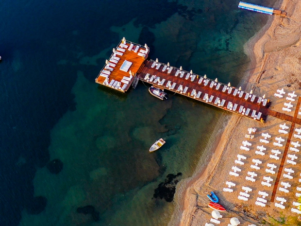 Cettia Beach Resort + 16