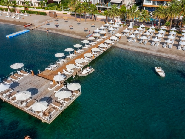 Cettia Beach Resort + 16