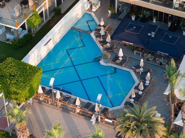 Cettia Beach Resort + 16