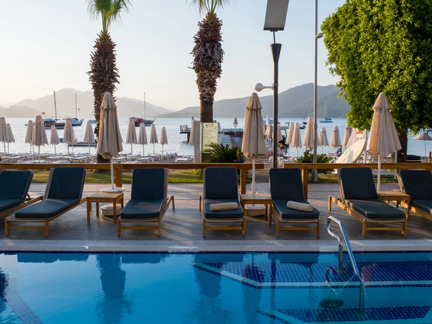 Cettia Beach Resort + 16