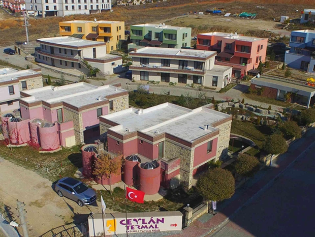 Ay Yıldız Termal Tatil Köyü 