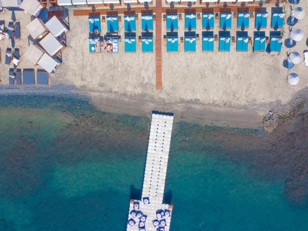 Class Unique Beach Hotel +13
