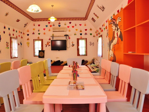 Kids Club