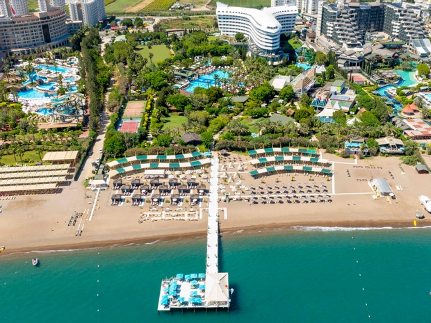 Concorde De Luxe Resort