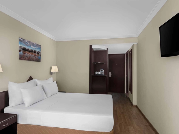Dedeman İstanbul Hotel