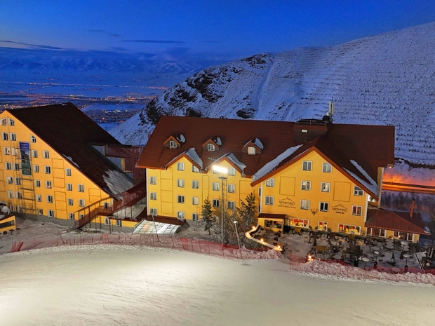 Dedeman Palandöken Hotel