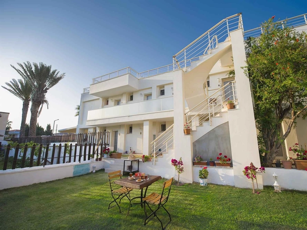 Destina Boutique Hotel