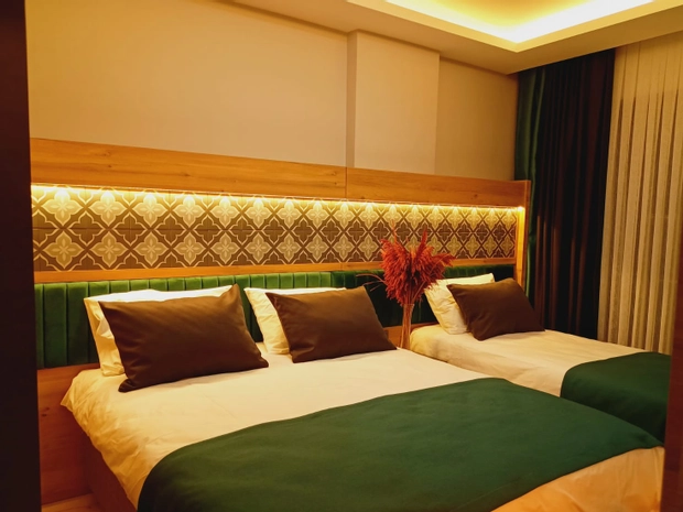 Deluxe Suite (İptal Edilemez)