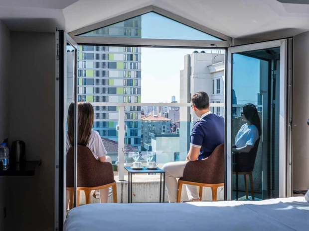 Discovery Hotel
