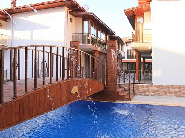Dolphin Apart Hotel