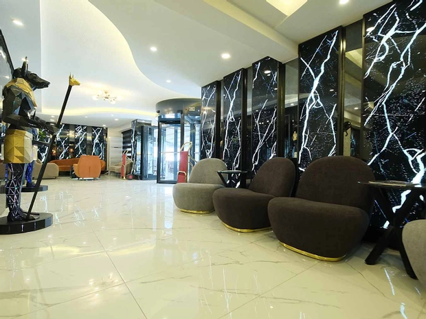 Duqqan Deluxe Hotel