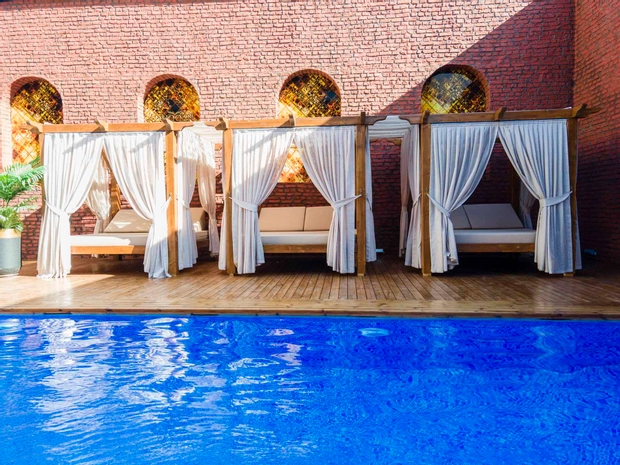 Duqqan Deluxe Hotel