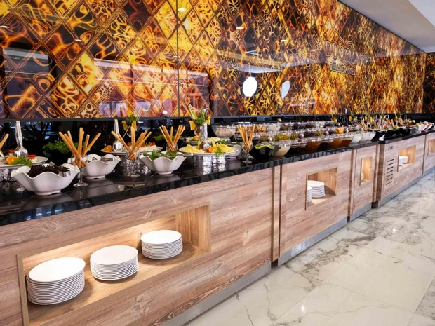 Duqqan Deluxe Hotel