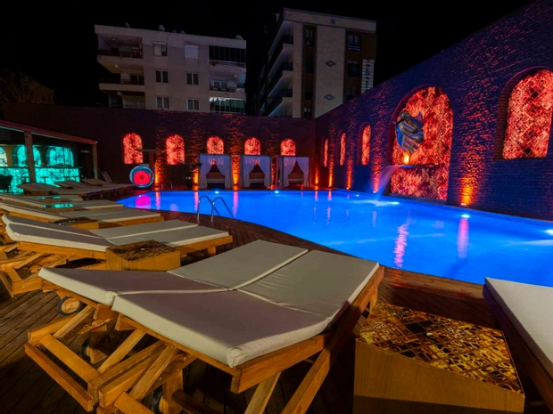 Duqqan Deluxe Hotel