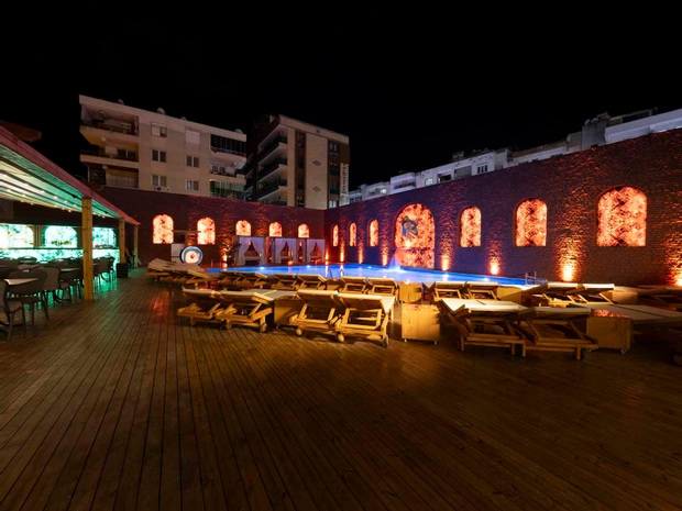 Duqqan Deluxe Hotel